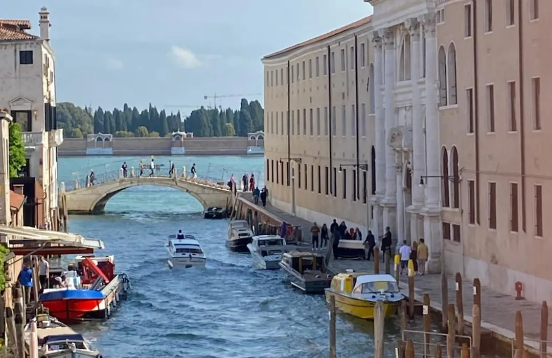 Residenza Stardust Suite With Canal View-1